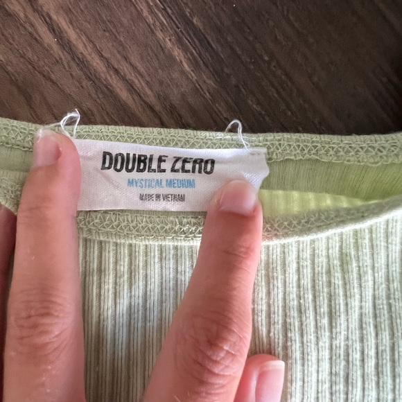 Double zero light green ribbed ruffle bodysuit - Picture 2 of 4